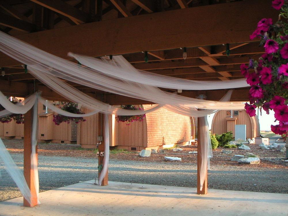 Oyster Bay Resort Campbell River Exterior photo